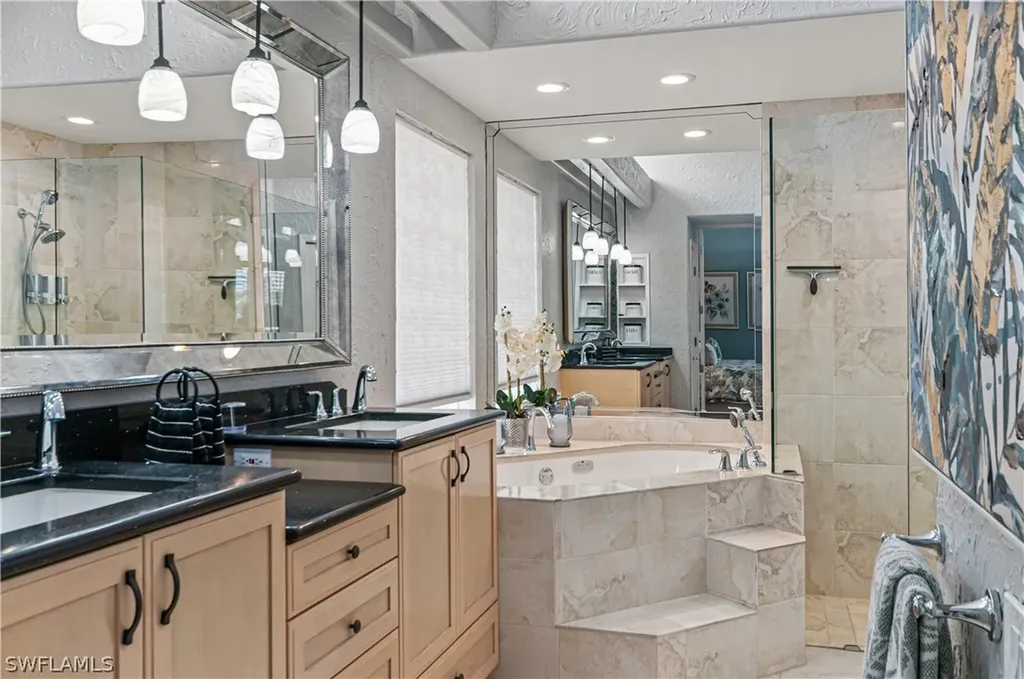 5965 Ashford Lane Naples FL 34110