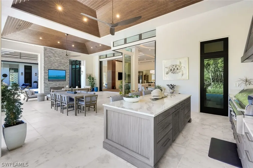 2818 Thistle Way Naples FL 34105
