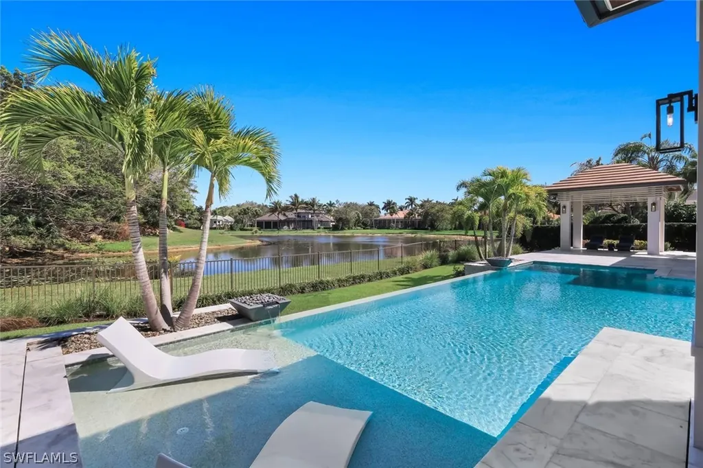 2818 Thistle Way Naples FL 34105