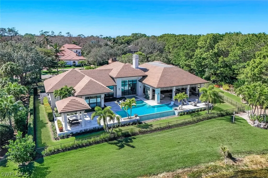 2818 Thistle Way Naples FL 34105