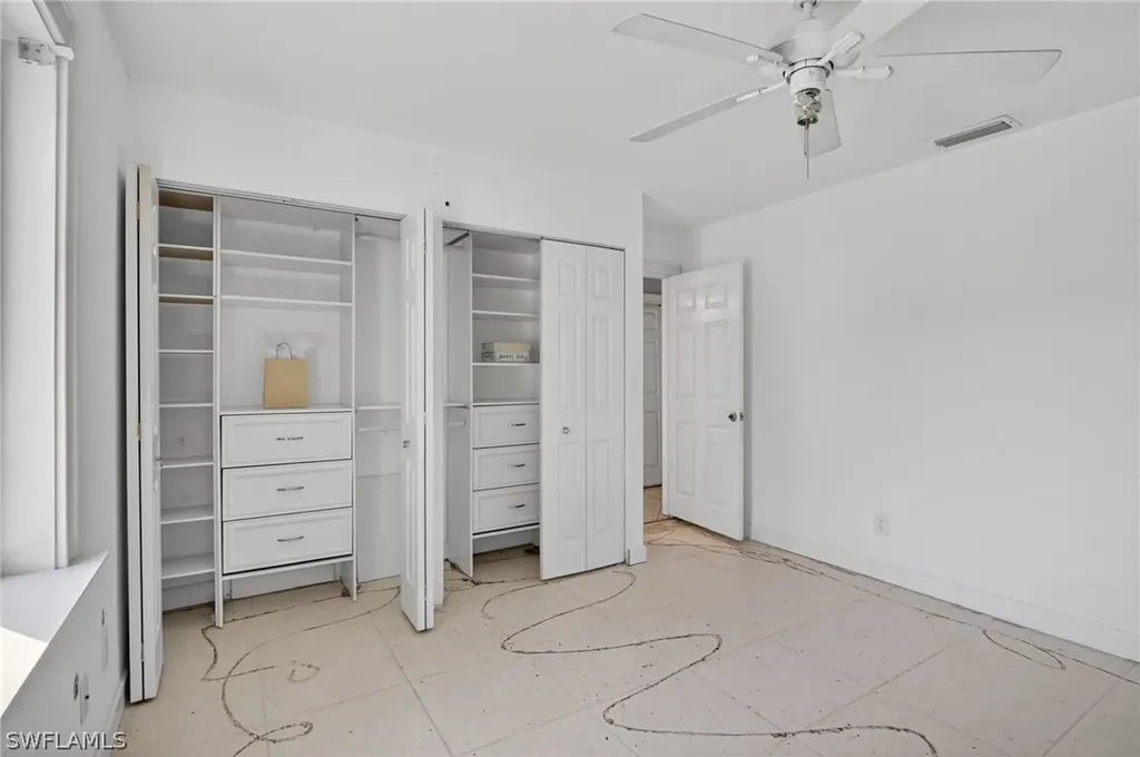 2810 Citrus Lake Drive Naples FL 34109