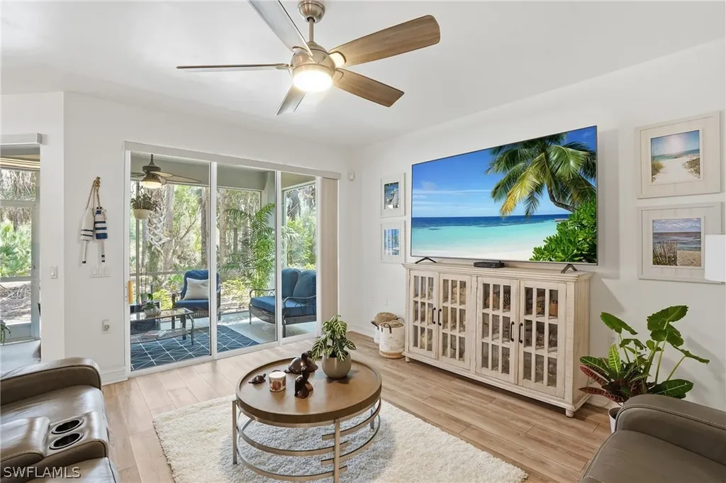 1882 Tarpon Bay Drive S Naples FL 34119