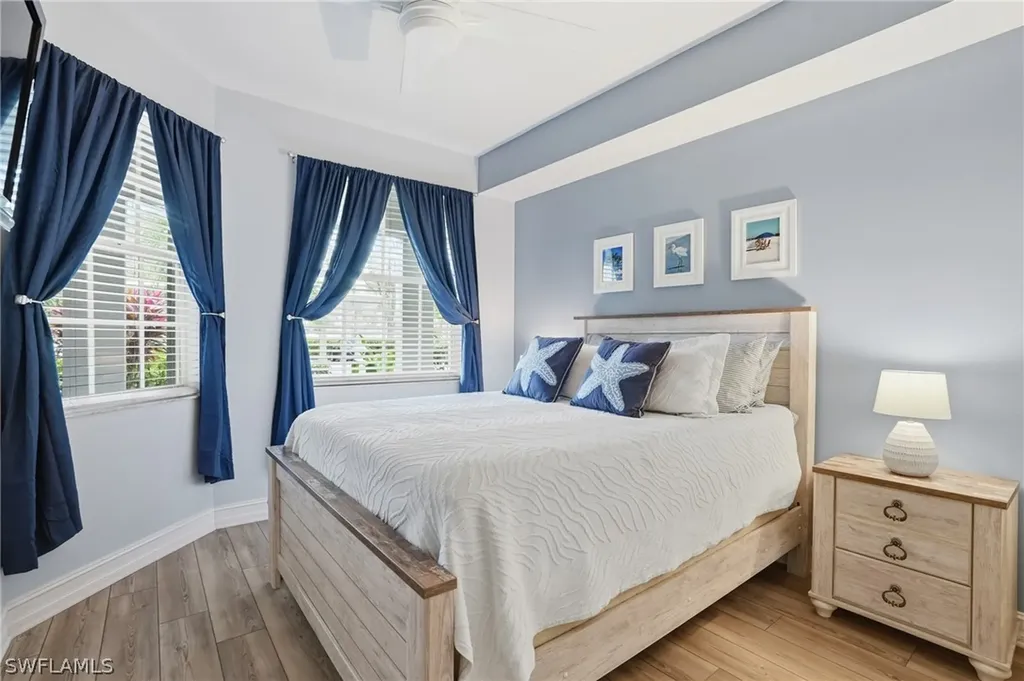 1882 Tarpon Bay Drive S Naples FL 34119