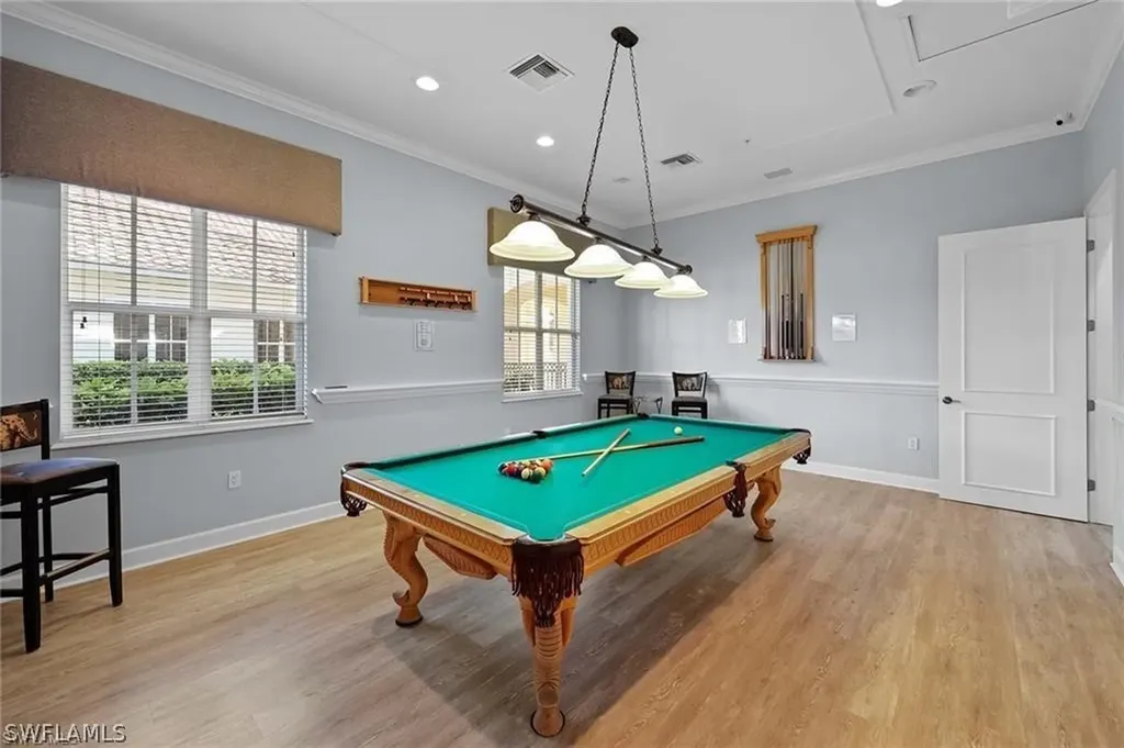 1882 Tarpon Bay Drive S Naples FL 34119