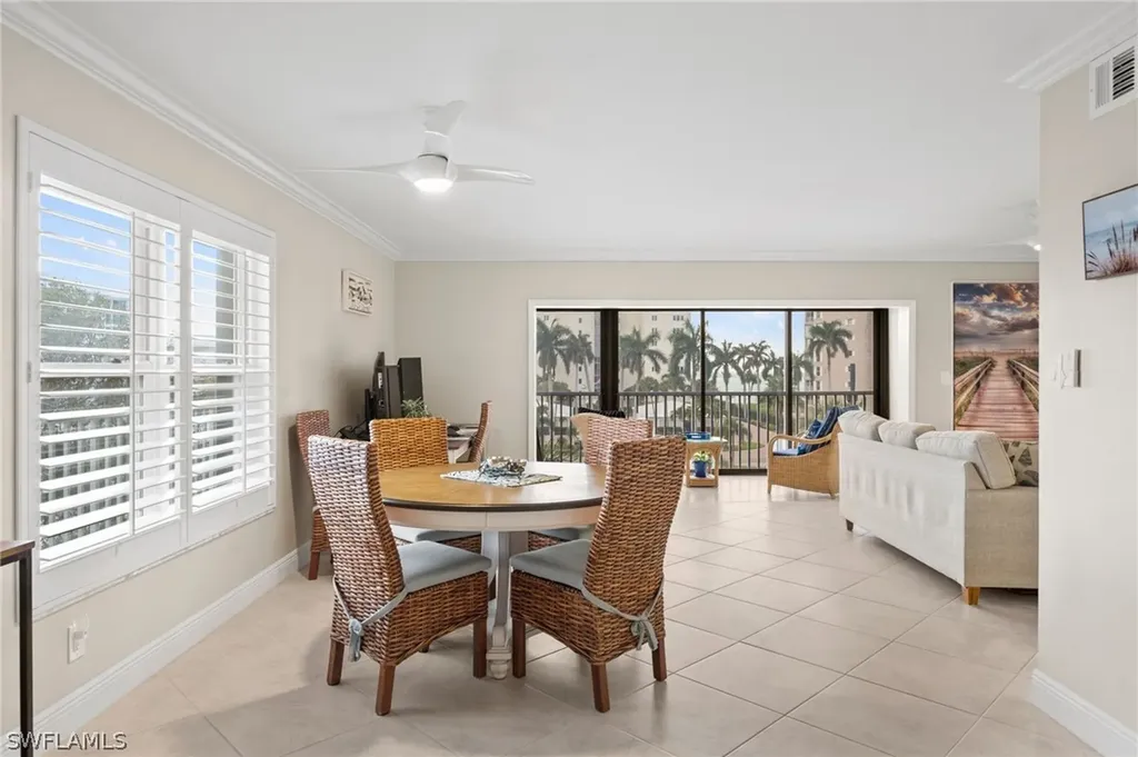 2880 Gulf Shore Boulevard N Naples FL 34103