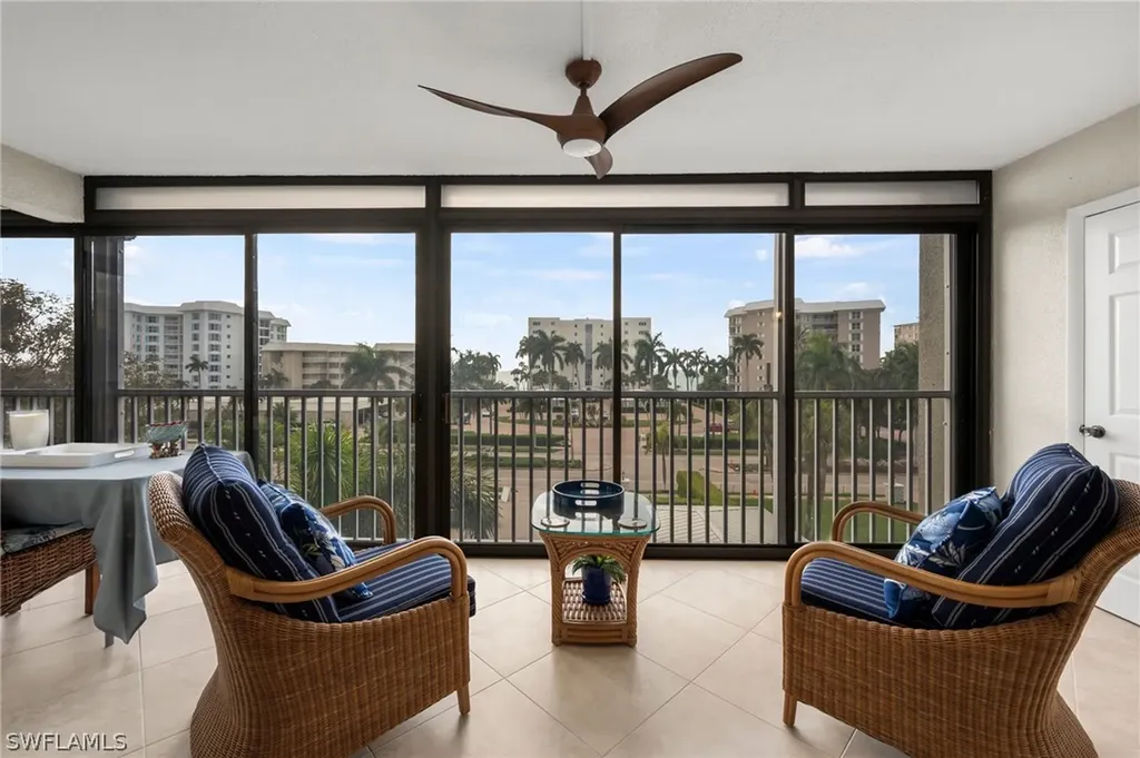2880 Gulf Shore Boulevard N Naples FL 34103