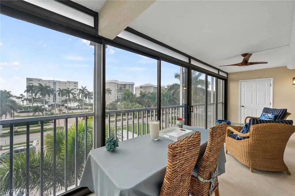 2880 Gulf Shore Boulevard N Naples FL 34103