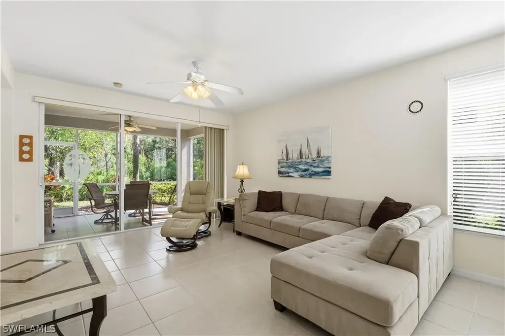 9575 Hemingway Lane Fort Myers FL 33913