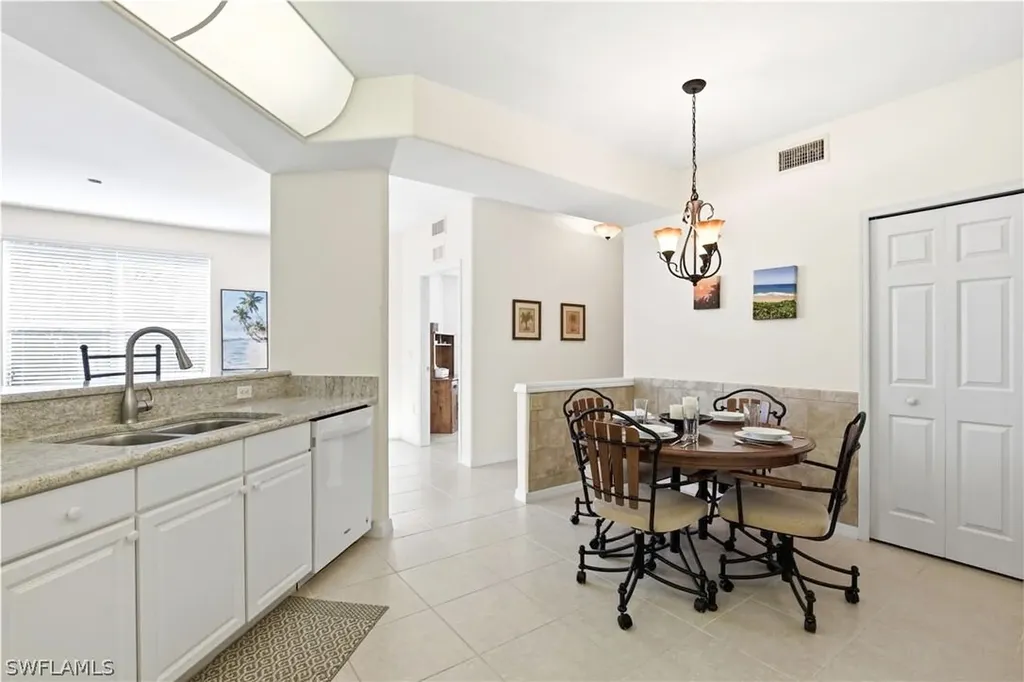 9575 Hemingway Lane Fort Myers FL 33913