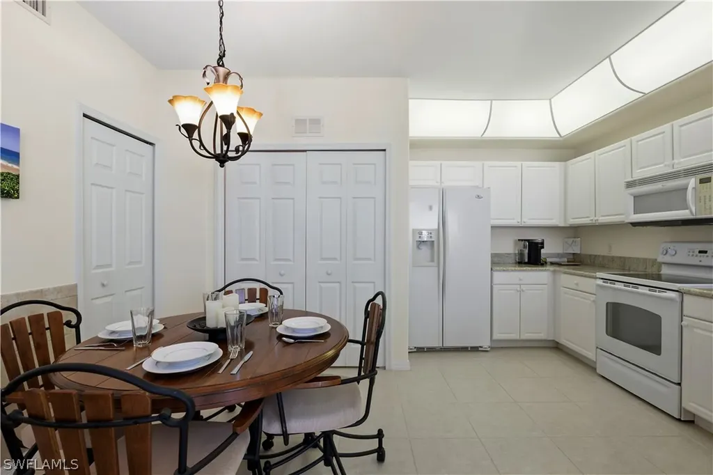 9575 Hemingway Lane Fort Myers FL 33913
