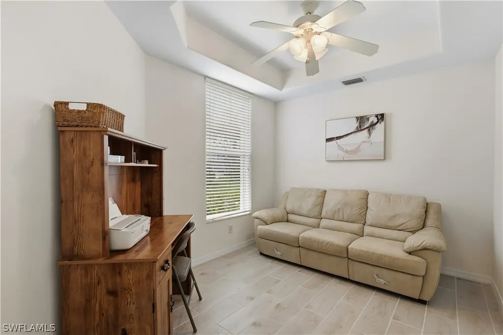9575 Hemingway Lane Fort Myers FL 33913