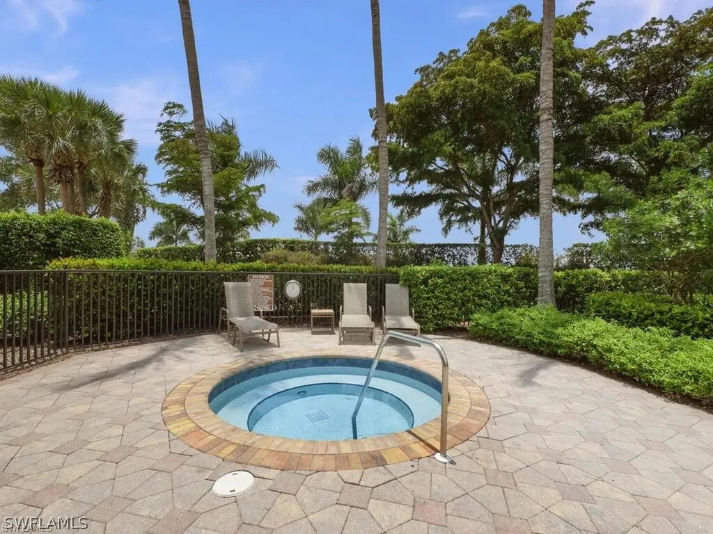 9575 Hemingway Lane Fort Myers FL 33913