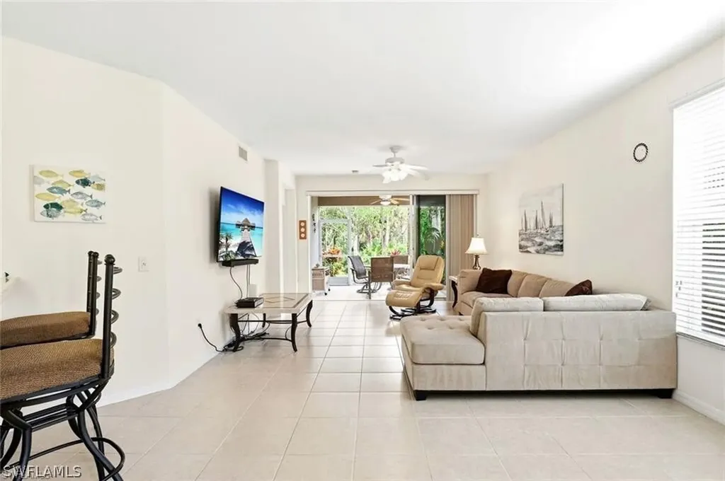 9575 Hemingway Lane Fort Myers FL 33913