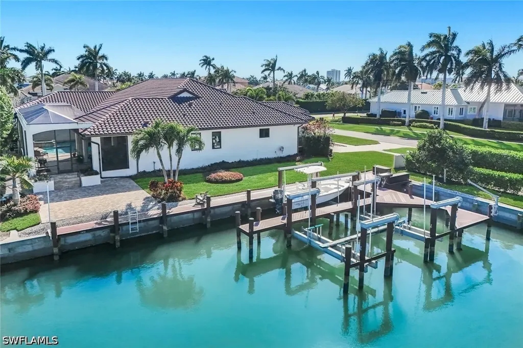 1400 Forrest Court Marco Island FL 34145