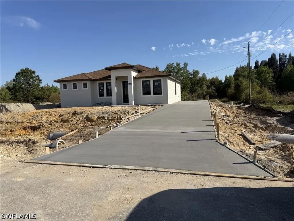 4104 E 17th Street Lehigh Acres FL 33972