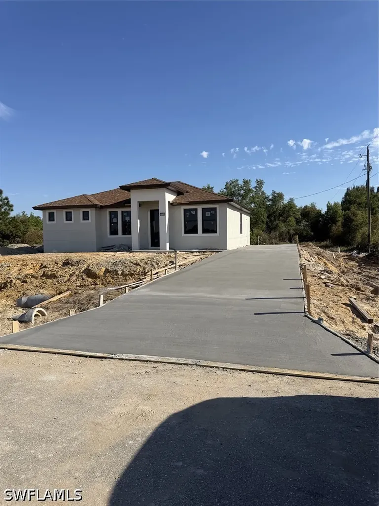4104 E 17th Street Lehigh Acres FL 33972