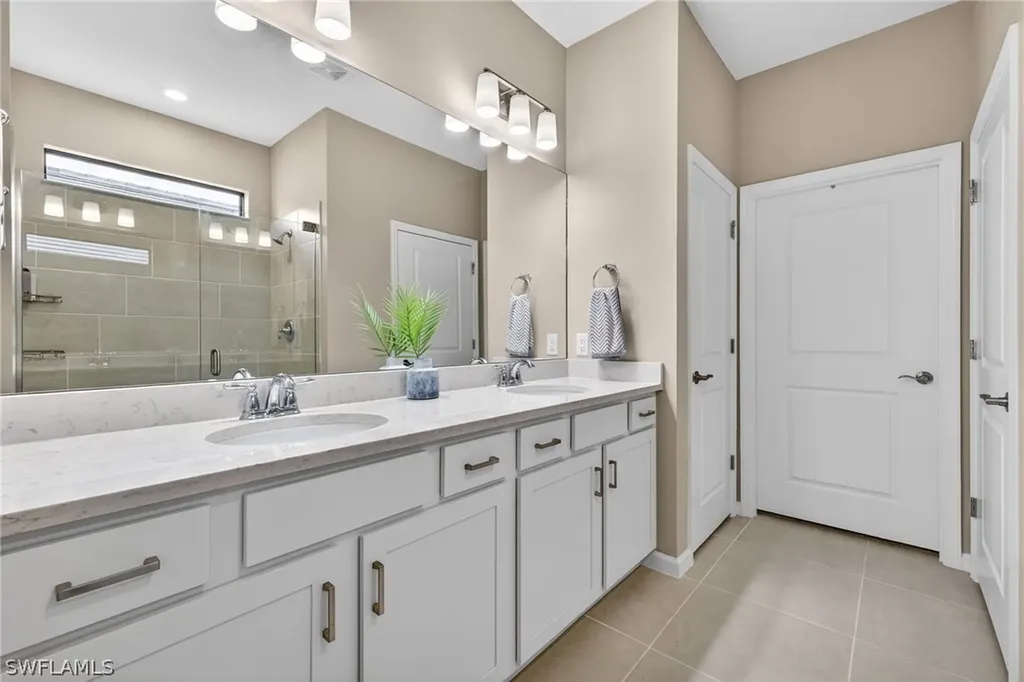20548 Pebble Glen Drive Estero FL 33928