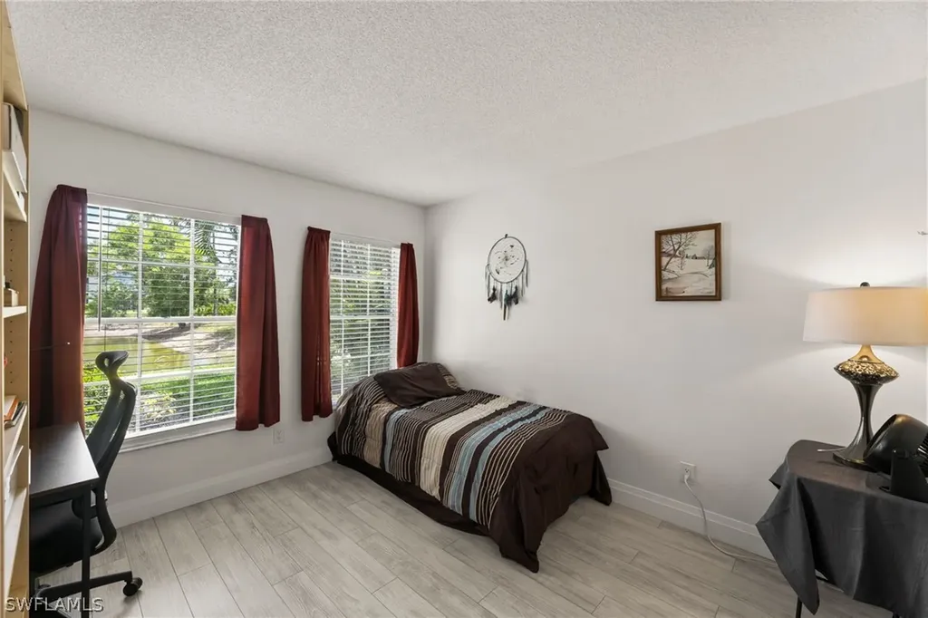 201 Santa Clara Drive Naples FL 34104