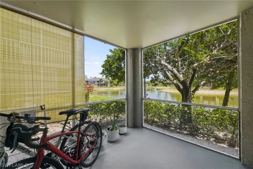 201 Santa Clara Drive Naples FL 34104