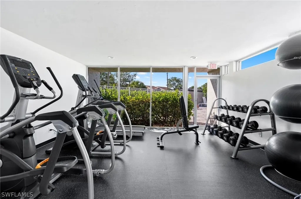 201 Santa Clara Drive Naples FL 34104