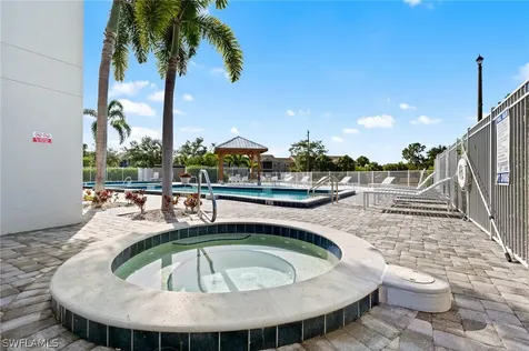 201 Santa Clara Drive Naples FL 34104
