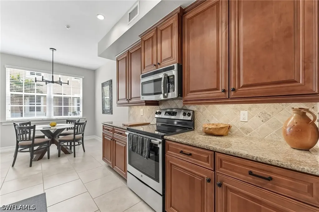28082 Sosta Lane Bonita Springs FL 34135