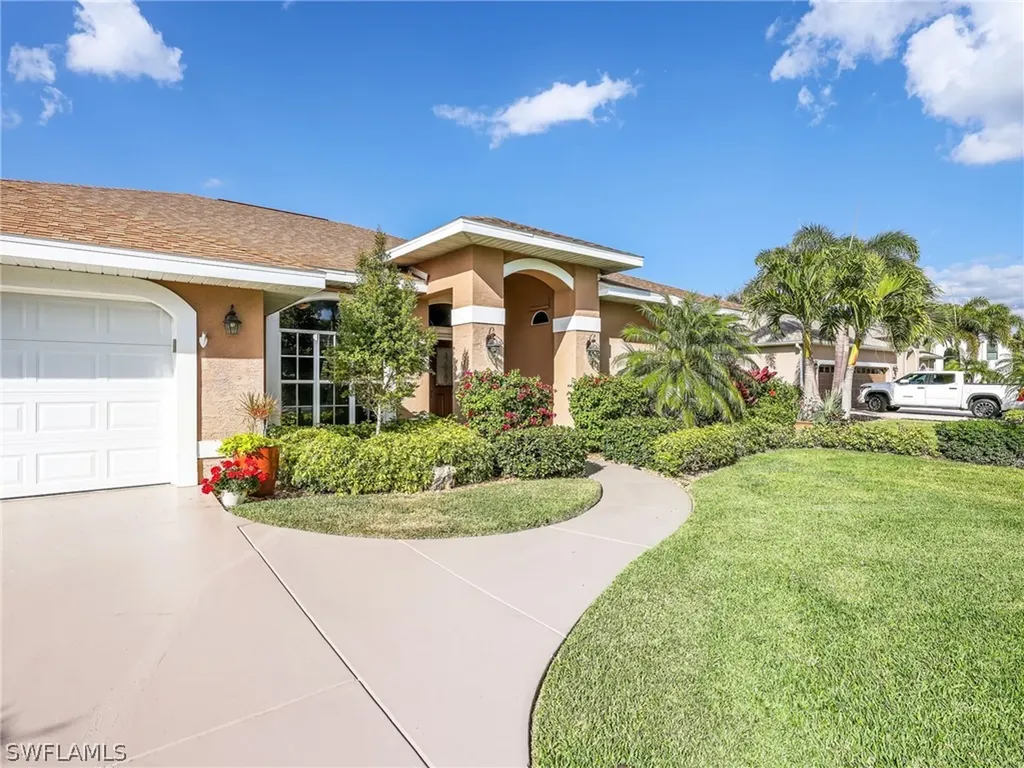 2033 Teagarden Lane Naples FL 34110