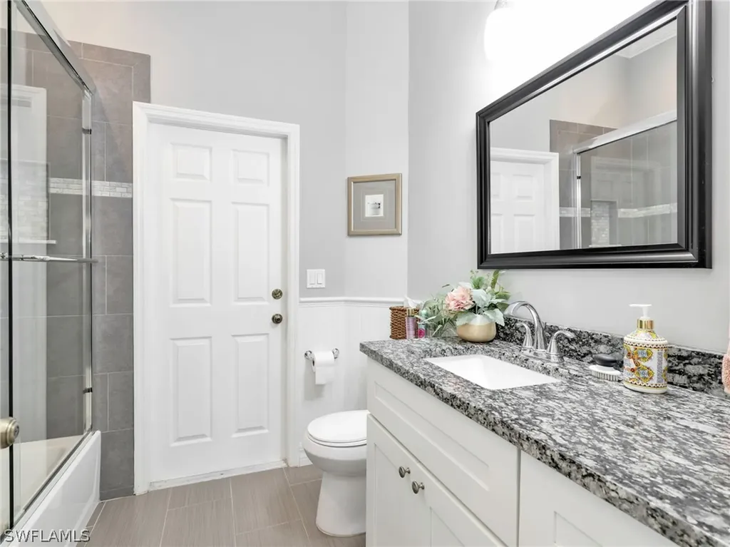 2033 Teagarden Lane Naples FL 34110