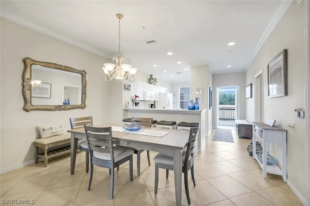8253 Parkstone Place Naples FL 34120