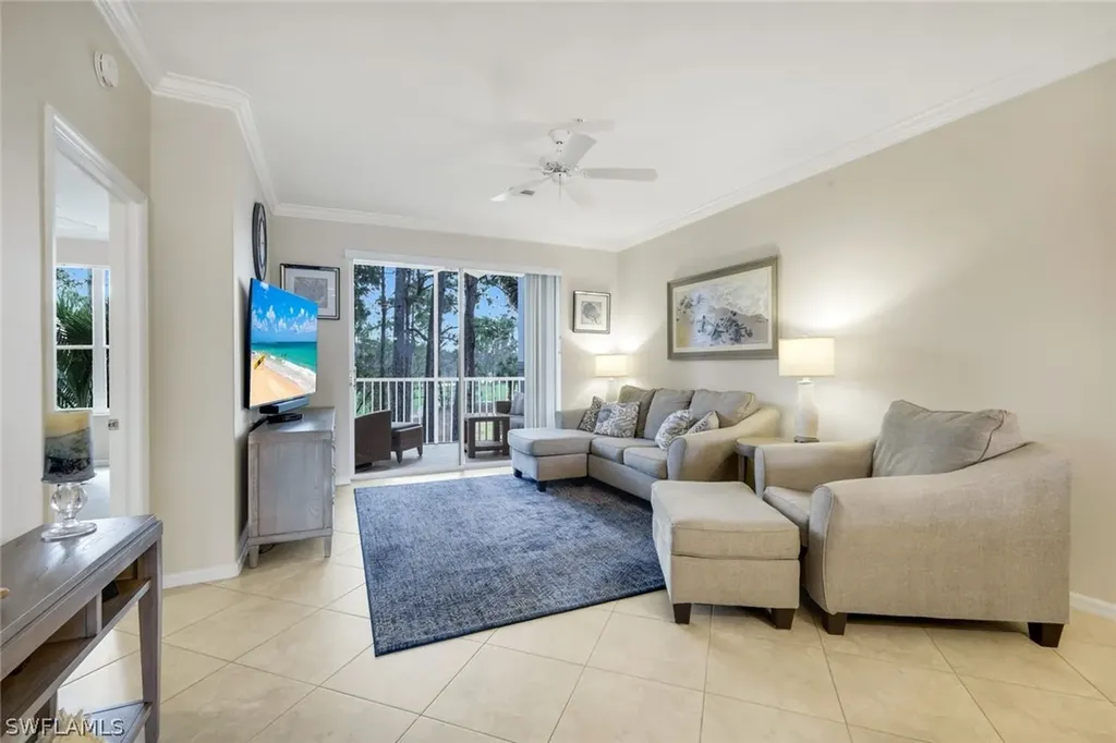 8253 Parkstone Place Naples FL 34120