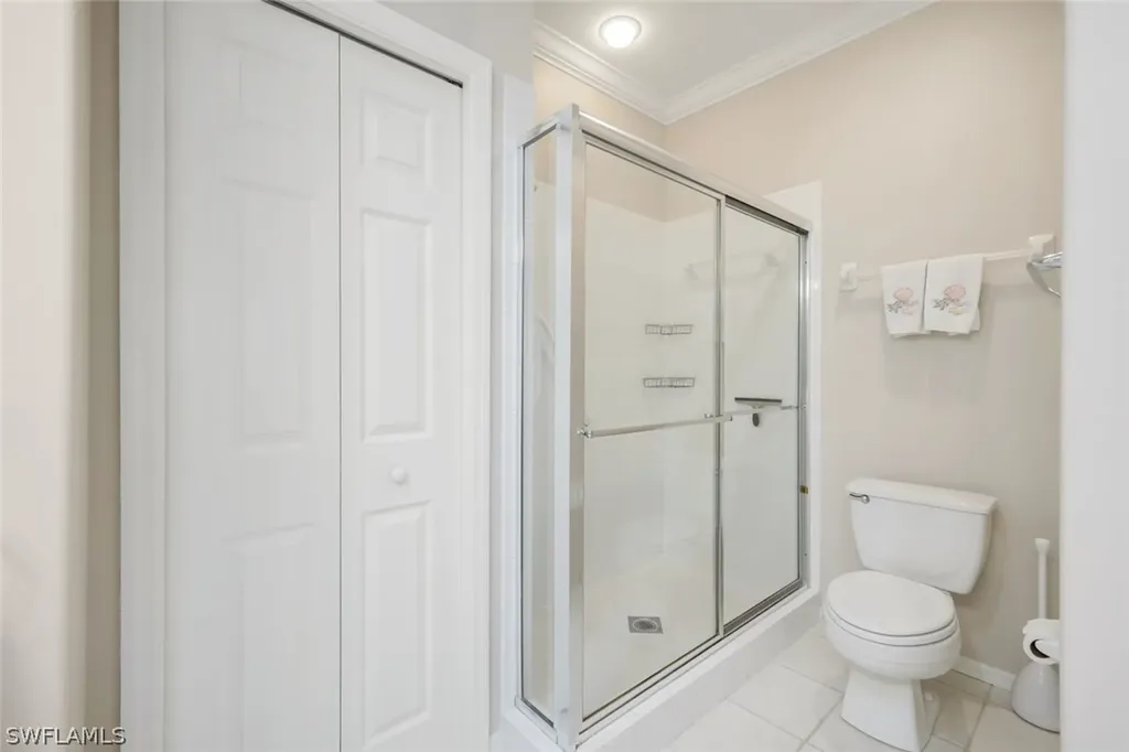 8253 Parkstone Place Naples FL 34120