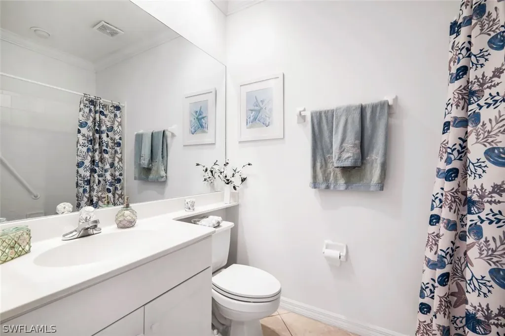 8253 Parkstone Place Naples FL 34120