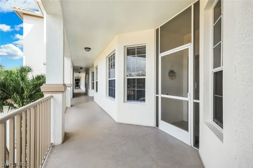 8253 Parkstone Place Naples FL 34120