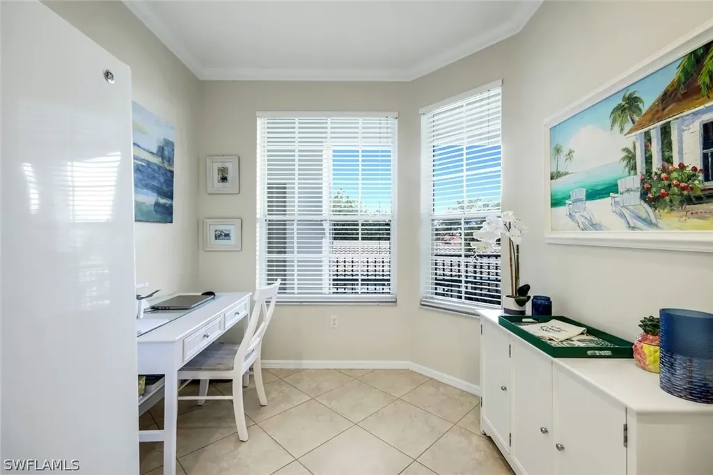 8253 Parkstone Place Naples FL 34120