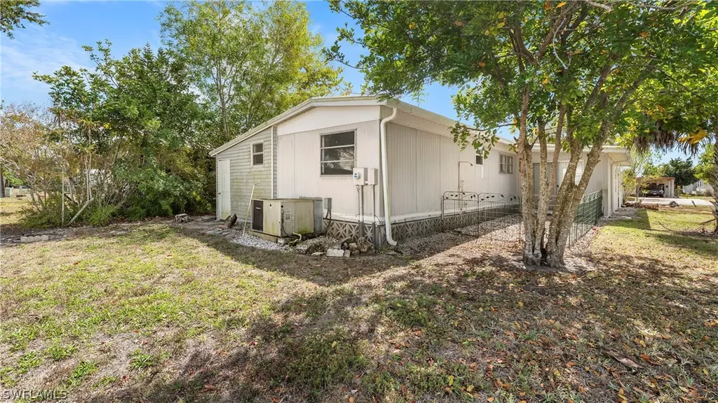 171 Grassy Key Lane Naples FL 34114