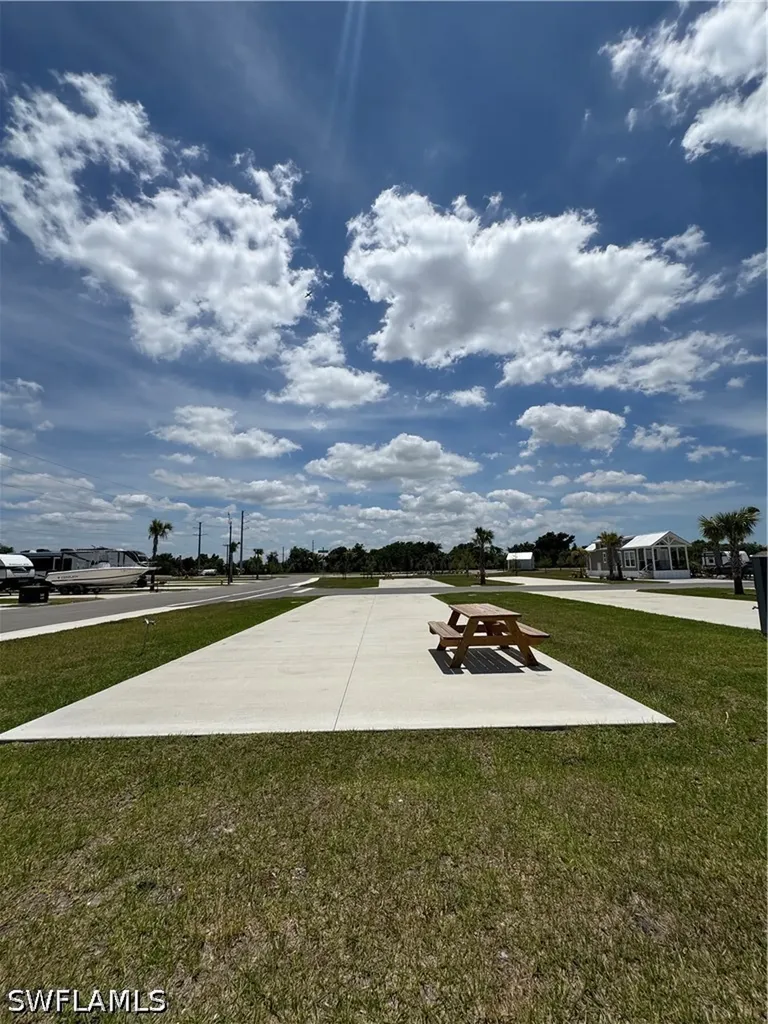 215 Riverclub Punta Gorda FL 33982