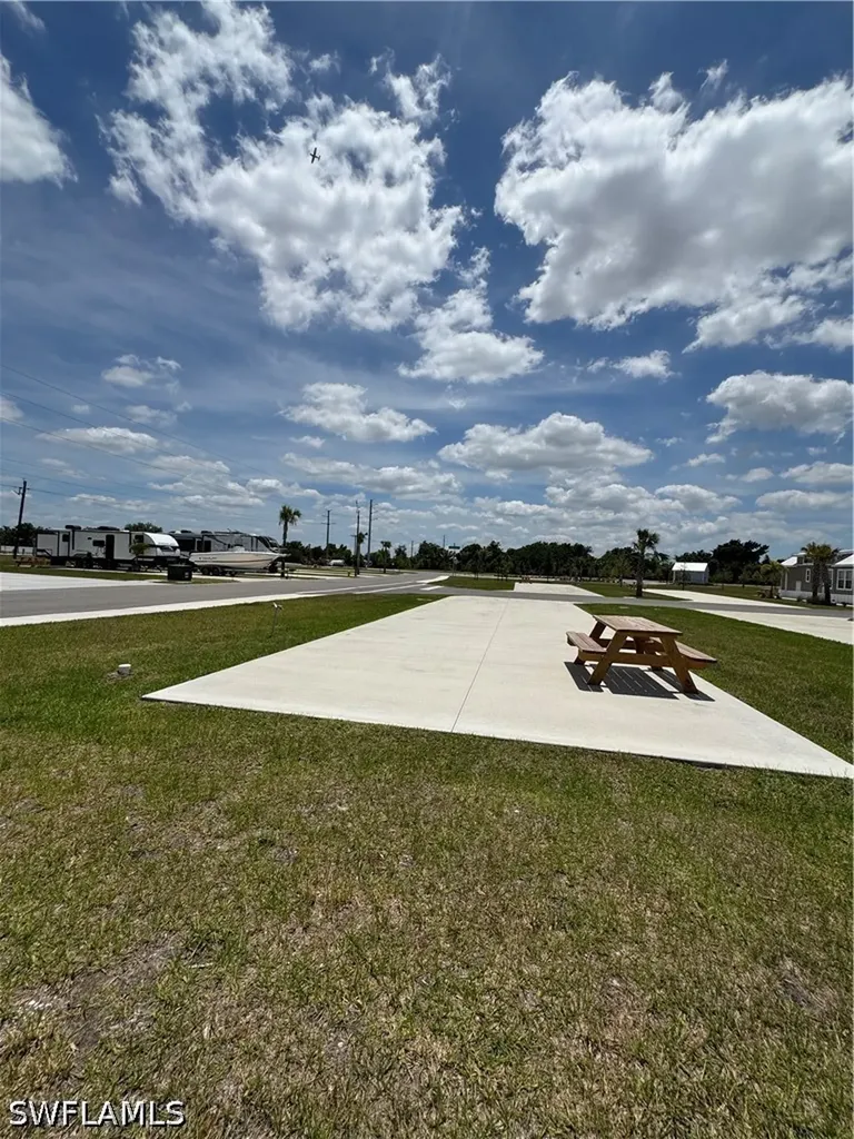 215 Riverclub Punta Gorda FL 33982