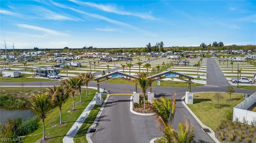 215 Riverclub Punta Gorda FL 33982