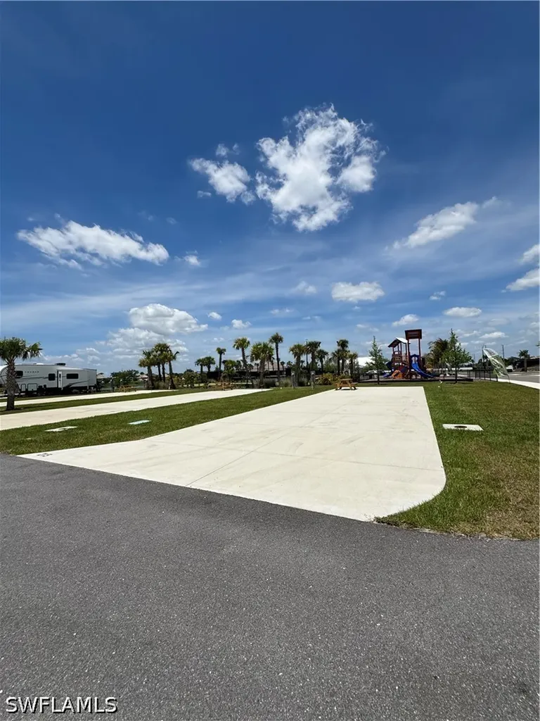 215 Riverclub Punta Gorda FL 33982