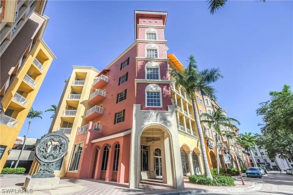 410 Bayfront Place Naples FL 34102