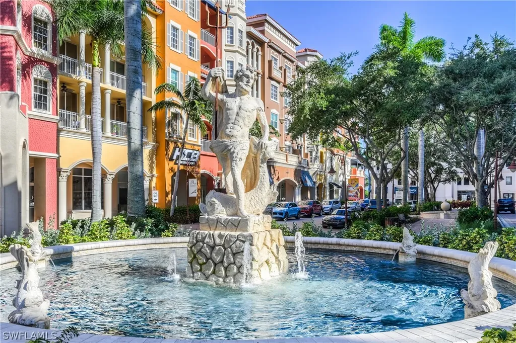 410 Bayfront Place Naples FL 34102