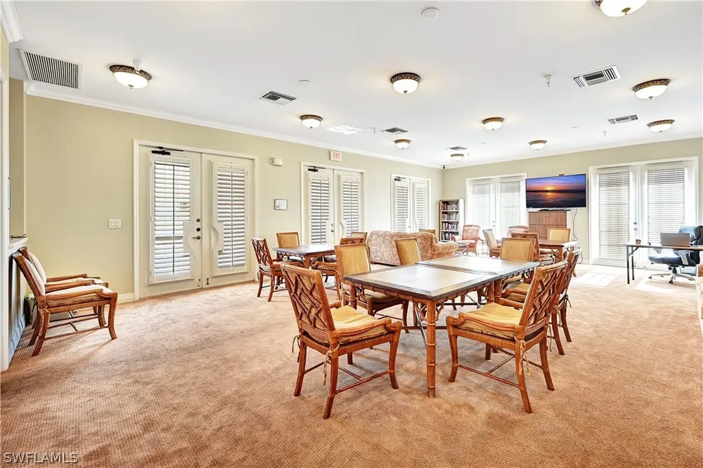 410 Bayfront Place Naples FL 34102