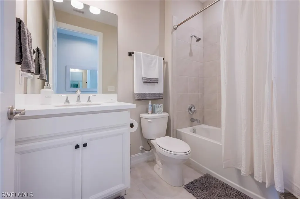 28483 Captiva Shell Loop Bonita Springs FL 34135