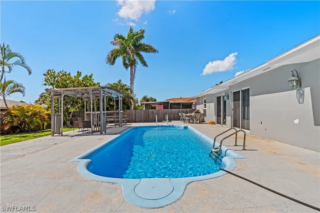 1263 N Collier Boulevard Marco Island FL 34145