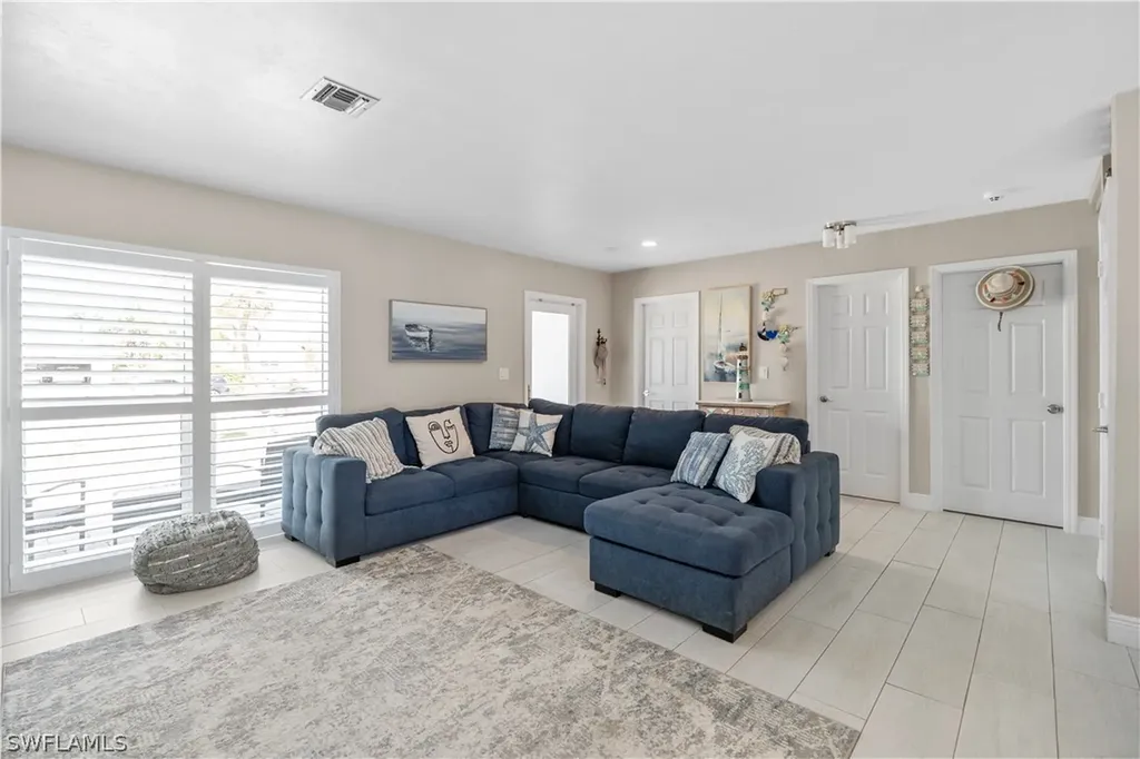 1263 N Collier Boulevard Marco Island FL 34145