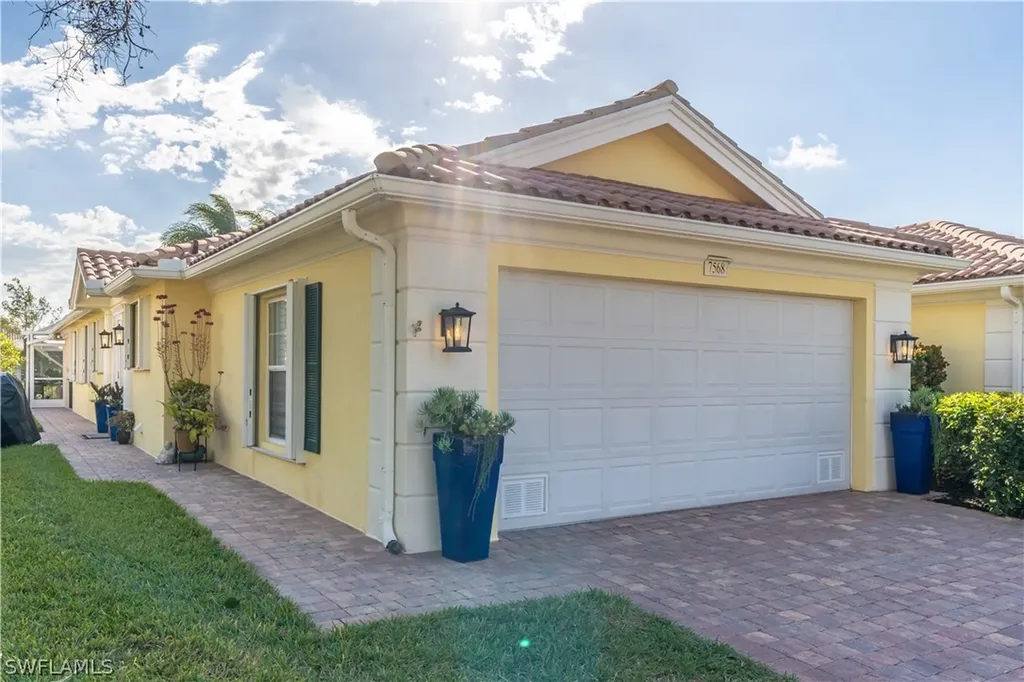 7568 Novara Court Naples FL 34114