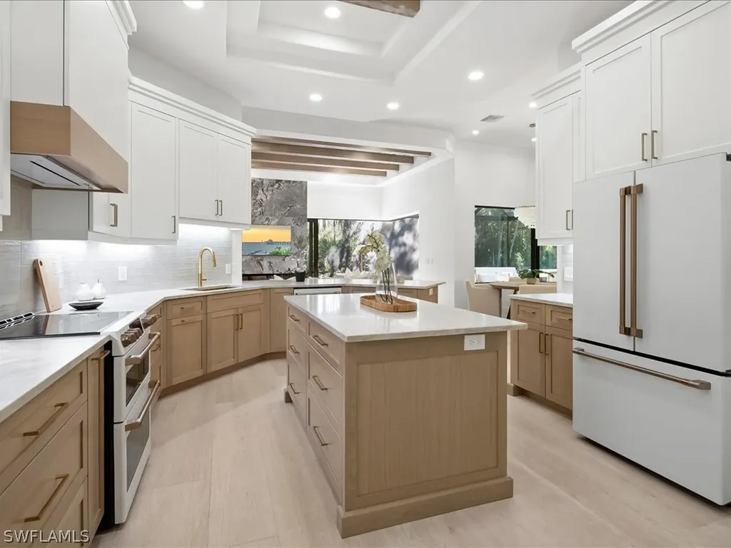 9541 Wilshire Lakes Boulevard Naples FL 34109