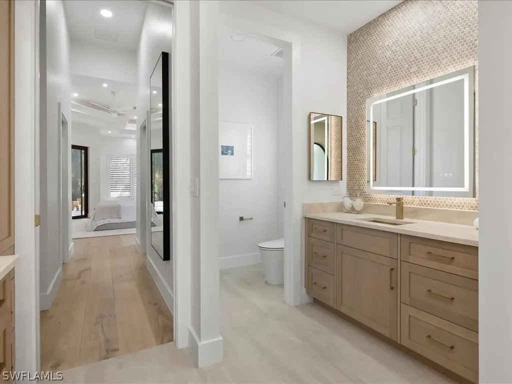 9541 Wilshire Lakes Boulevard Naples FL 34109