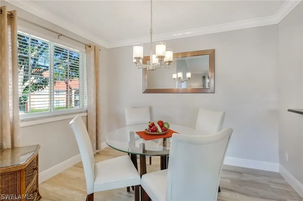 1265 Wildwood Lakes Boulevard Naples FL 34104