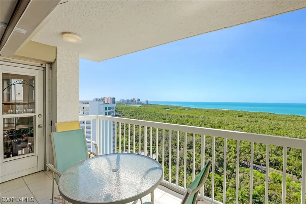 6573 Marissa Loop Naples FL 34108